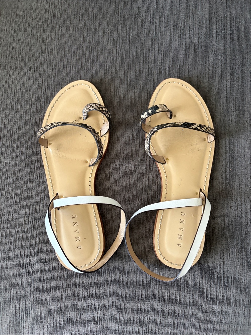 Amanu sandals